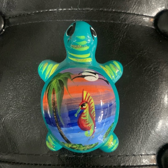 Mexico Talavera Teal Sea Turtle With Sea Scene Hand Painted Mexican Trinket Box - Picture 1 of 7